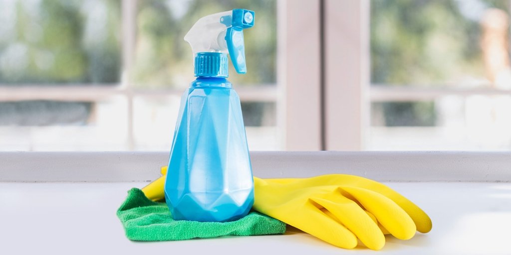 Чем лучше всего мыть пластиковые окна и подоконники?