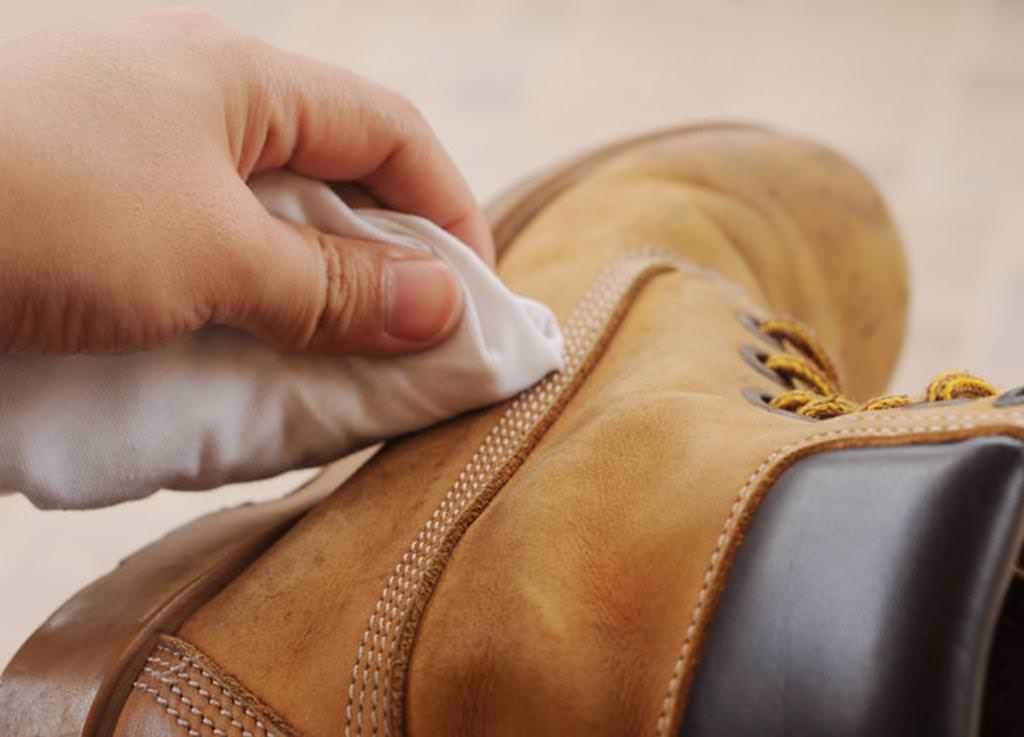 Обувь из нубука: как ухаживать и чистить в домашних условиях