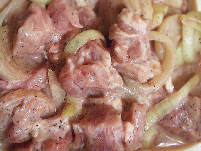 Маринуем свинину в уксусе на шашлык: лучшие рецепты