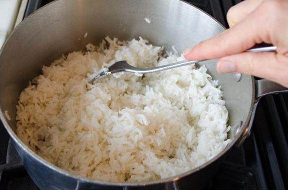 Как варить рис в кастрюле на воде - 8 способов приготовления