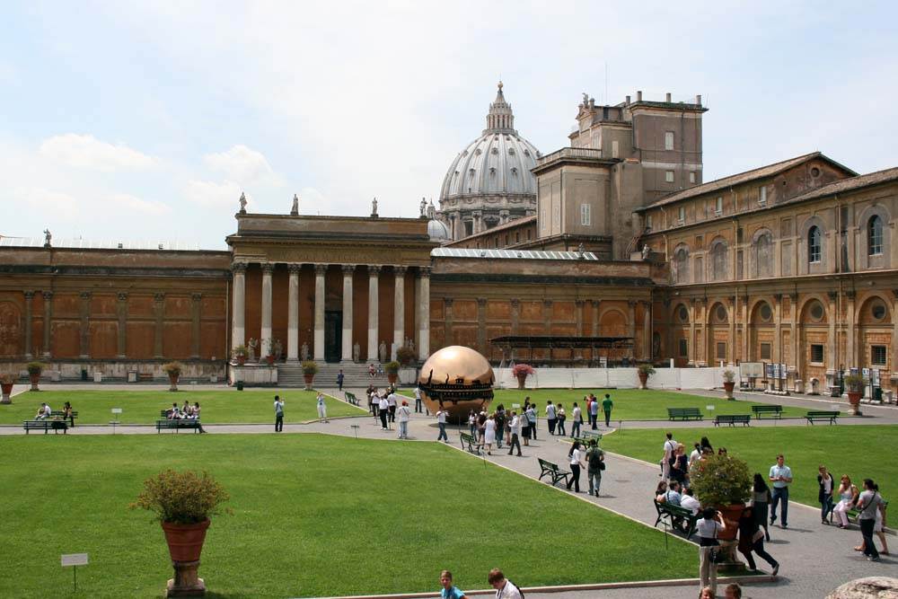 Ватикан самостоятельно: что нужно знать путешественнику?