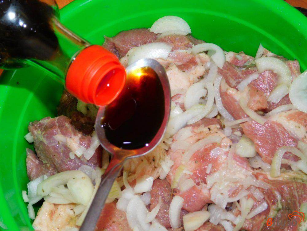 Классический маринад для шашлыка из свинины с уксусом и луком