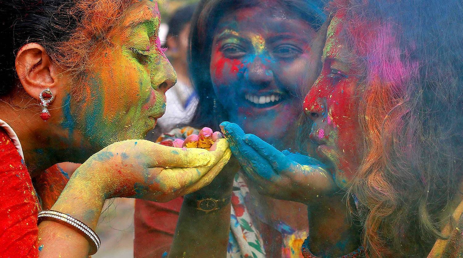Чем интересен фестиваль красок холи в индии