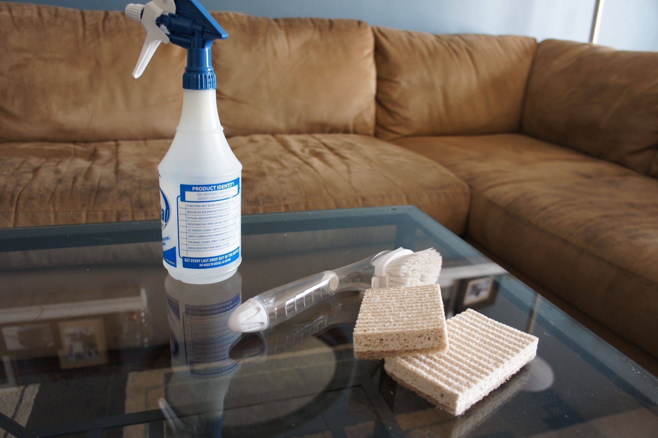 Как избавиться от запаха от дивана в домашних условиях