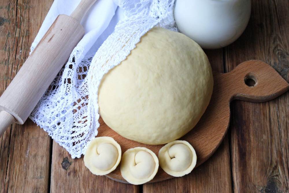 Вкусное тесто для вареников с картошкой — рецепты, чтобы не разваривались