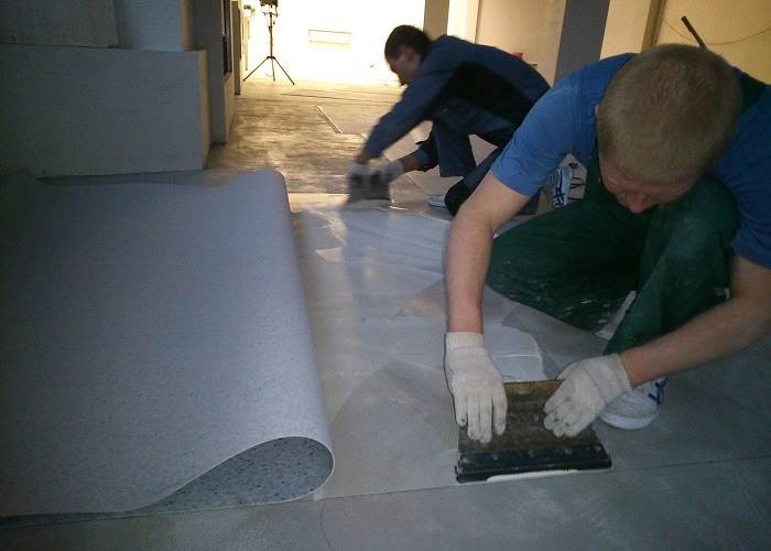 Как положить линолеум на бетонный пол: 4 способа прикрепить линолеум