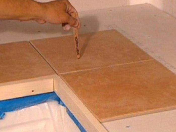 Технология наклейки керамической плитки на фанеру