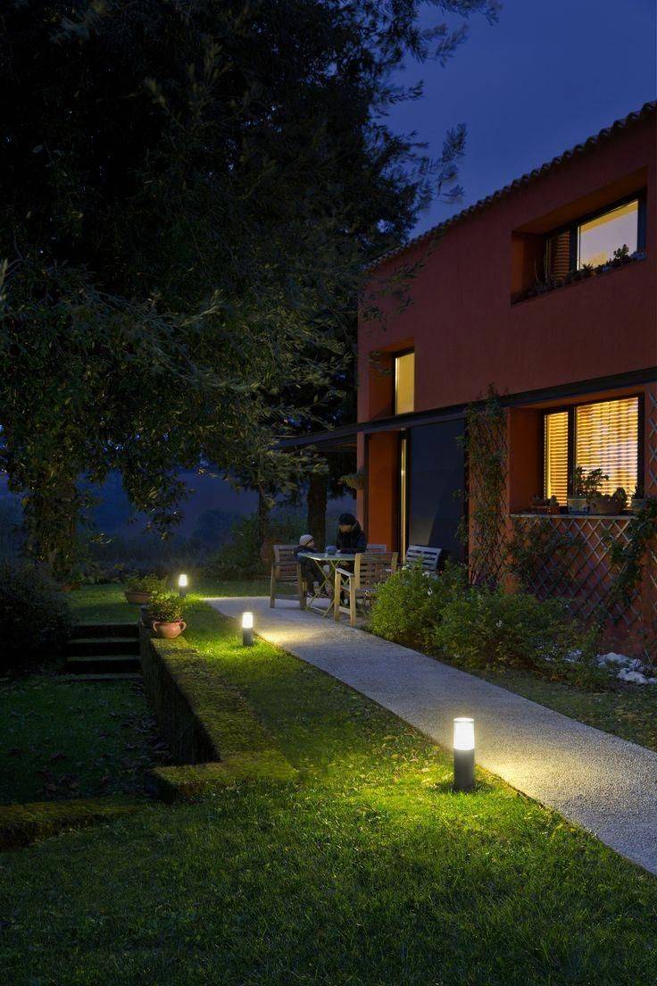 Освещение участка загородного дома: 100 фото дизайна освещения дома. нюансы выбора подсветки, инструкция по монтажу своими руками