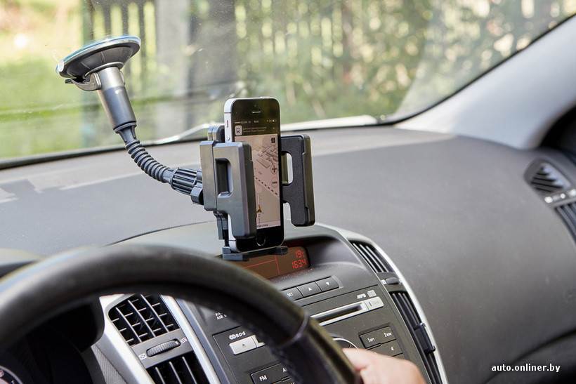 Как сделать держатель для телефона в машину своими руками на панель