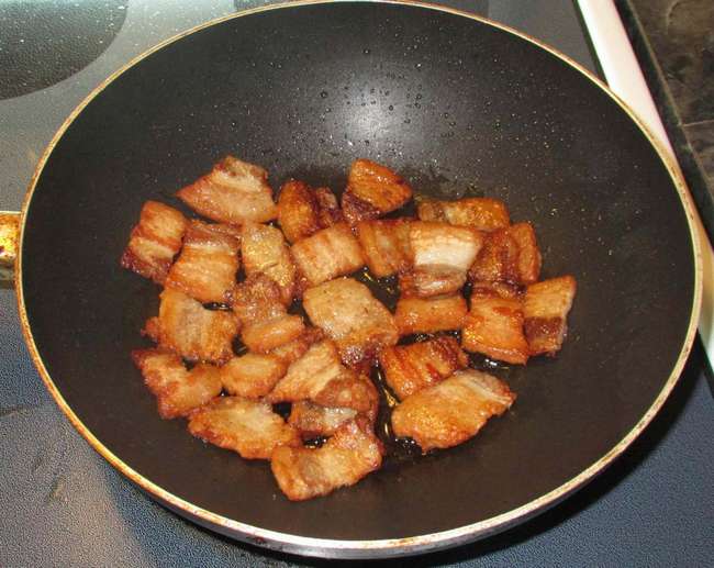 Сколько жарить свинину: варианты приготовления для различных блюд