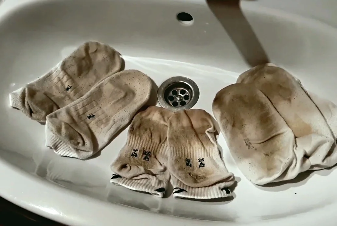 А вы правильно стираете носки?