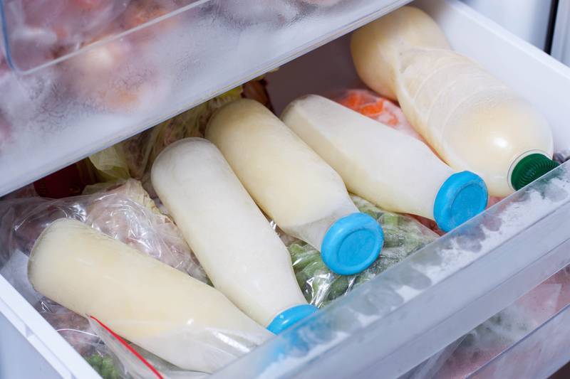 Как хранить кокосовое молоко: сроки хранения в холодильнике после вскрытия упаковки, сколько можно в комнатных условиях?