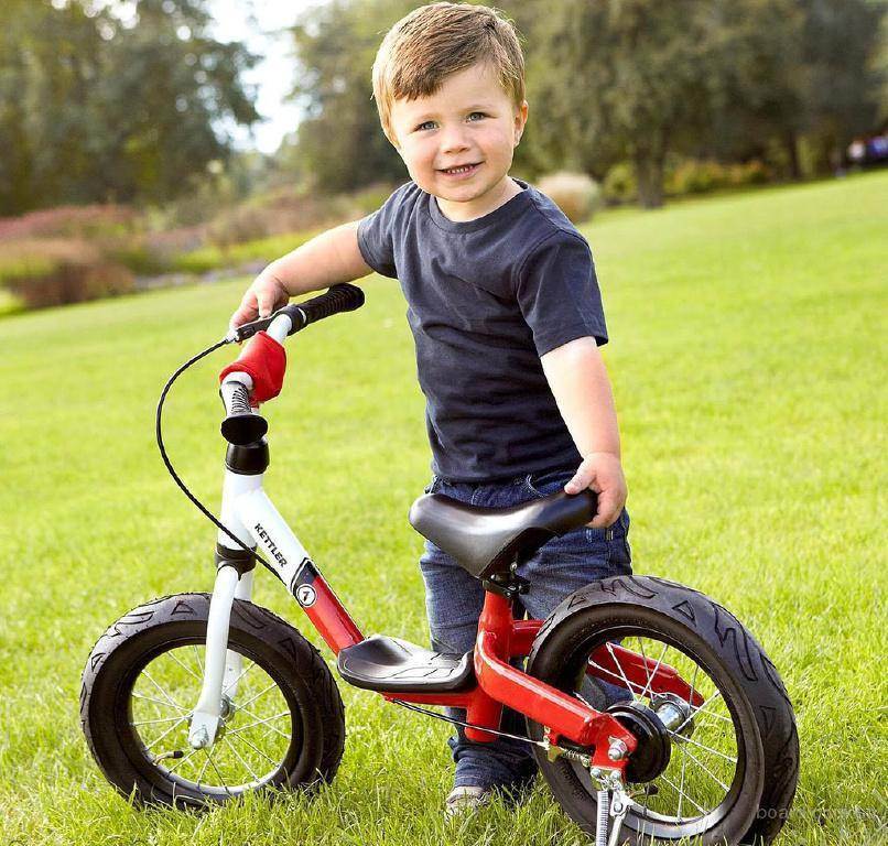 «эх, прокачусь», или как выбрать трёхколесный детский велосипед?