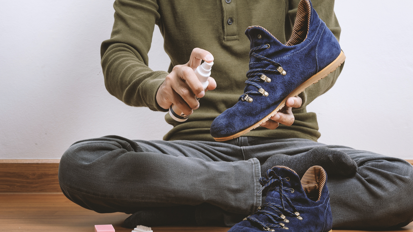 Как ухаживать за замшевой обувью: советы
как ухаживать за замшевой обувью — modnayadama
