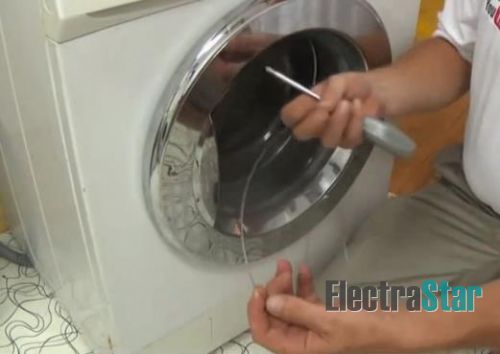 Как быстро открыть запертую дверцу стиральной машины