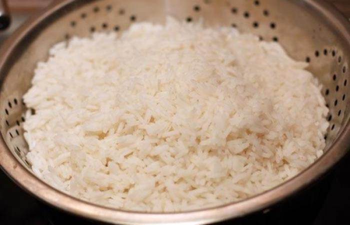 Как правильно варить рис на гарнир в кастрюле – рассыпчатый, длиннозерный, пропаренный, бурый и другие
