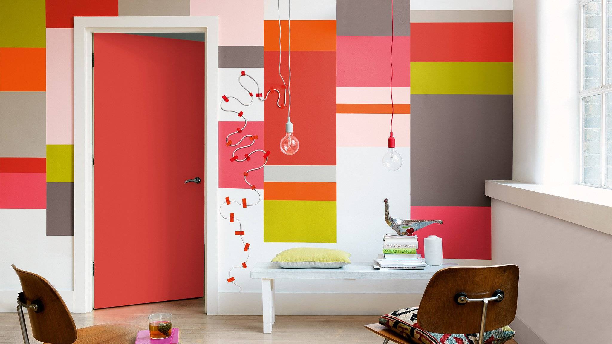 Покраска стен двумя цветами  выбор краски и техник окрашивания - все про гипсокартон