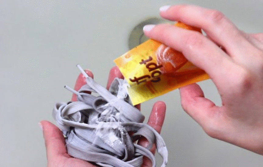 Как правильно стирать шнурки в стиральной машине