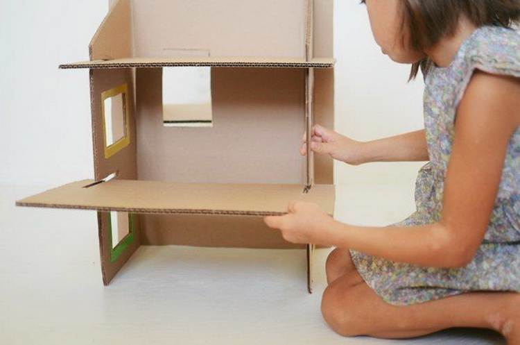 Как сделать кукольный домик своими руками — идеи из разных материалов