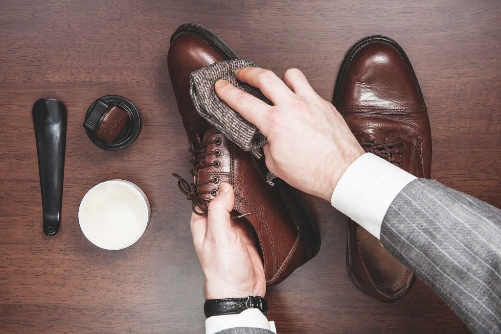 Лакированная обувь: секреты ухода. как начистить обувь до блеска туфли перестали блестеть что можно сделать