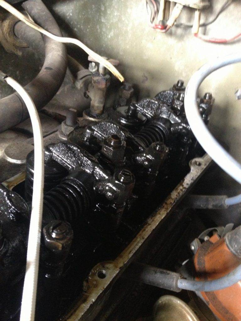 Как отрегулировать клапана на уаз 417 двигатель?